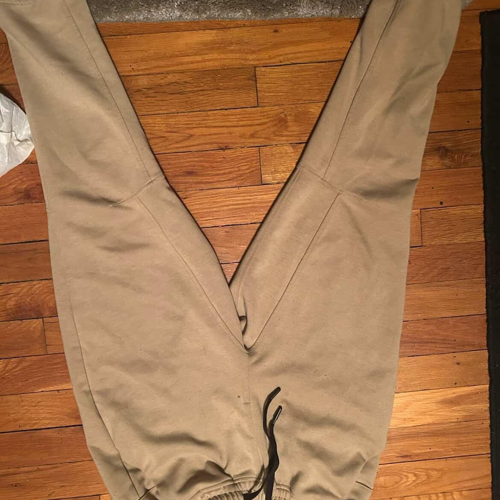Kenneth Cole Beige Jogger Pants Size M